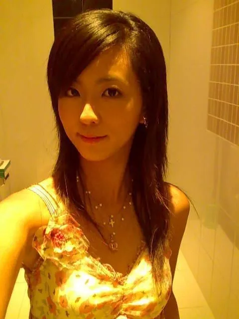 台湾网络美少女周晓涵生活写真11P