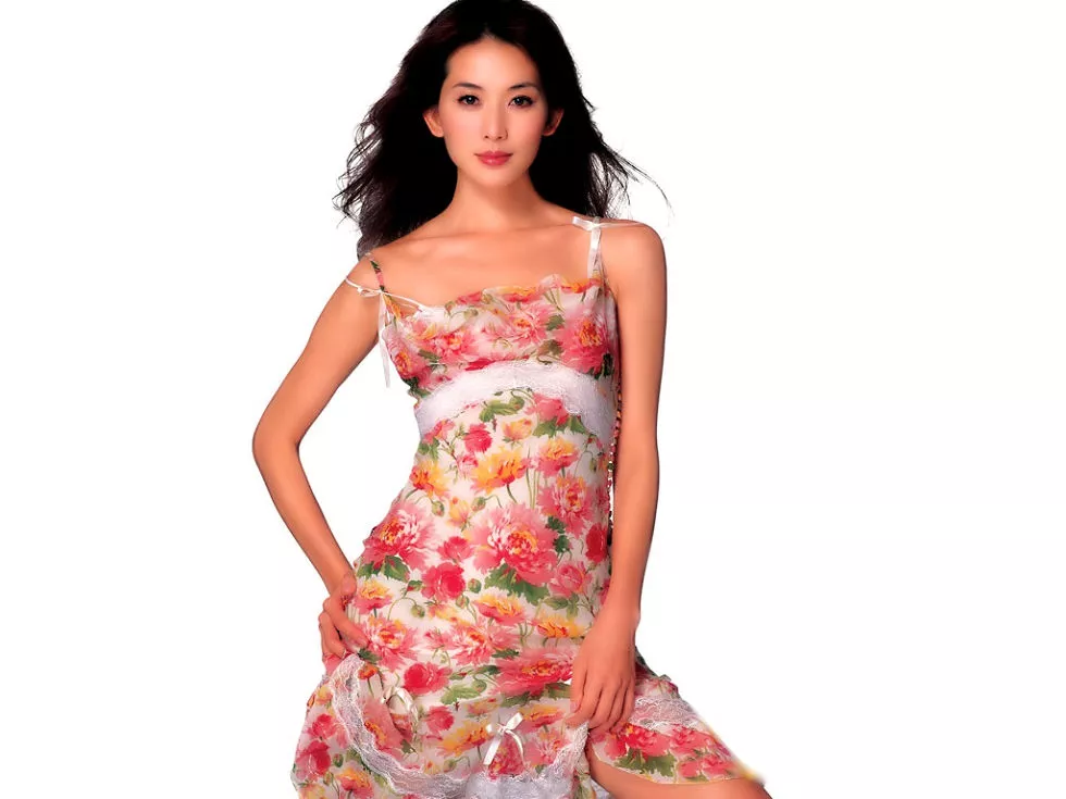 甜如蜜的美丽女子林志玲清纯写真30P