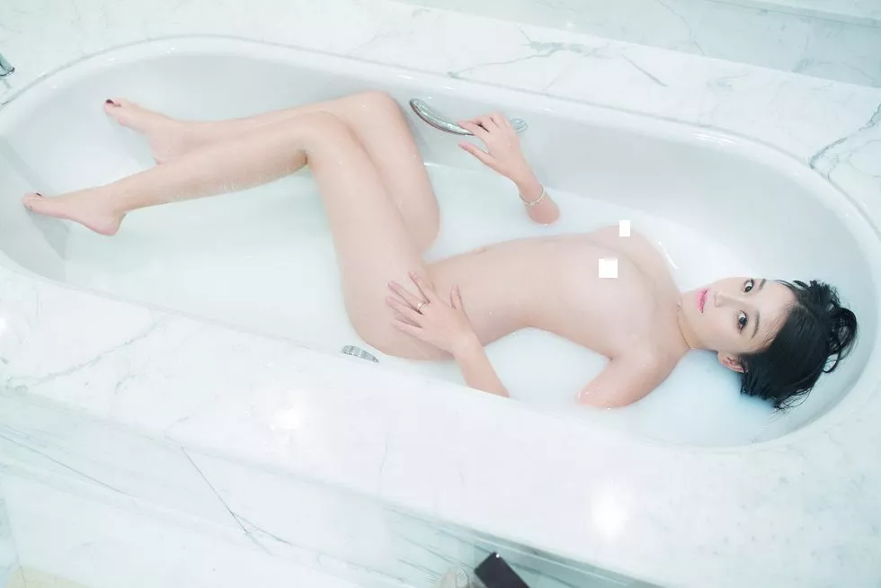 推女郎第44期_嫩模尹棠丰润胸器透视诱惑写真35P