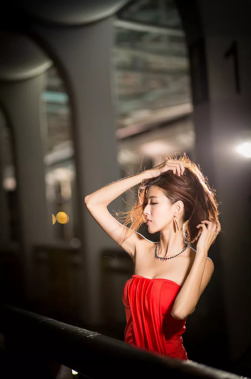 台湾优质女神廖挺伶清爽极品系列写真52P