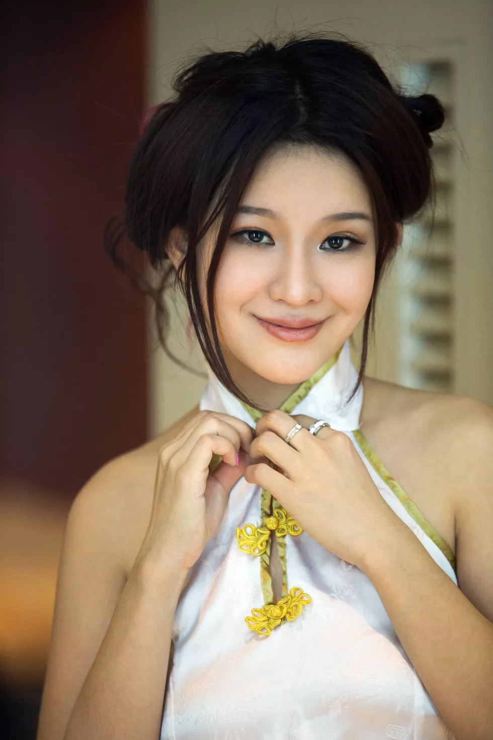 推女郎第16期_丰韵国模纯小希极度诱惑写真18P