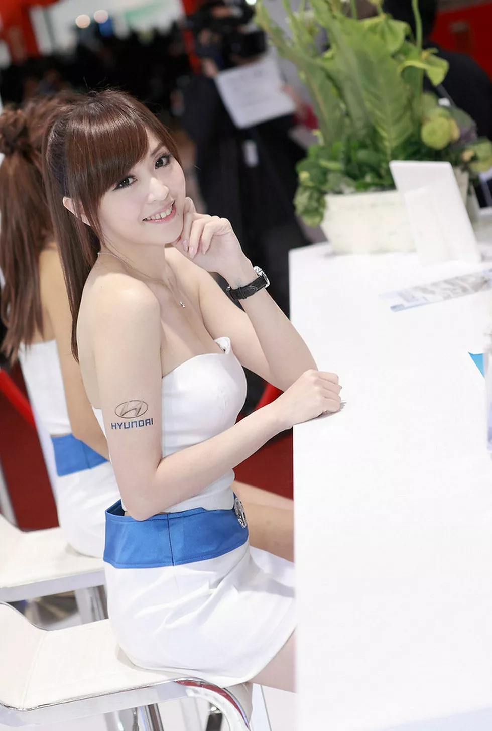 台湾宅男女神陈佳筠台北车展高清写真74P