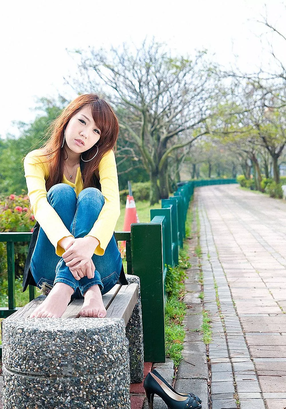 台湾妹妹妤涵台中都会公园清新写真10P