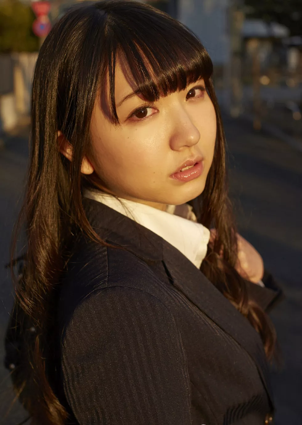 日本美女艺人椎名香奈江海量性感内衣系列写真100P