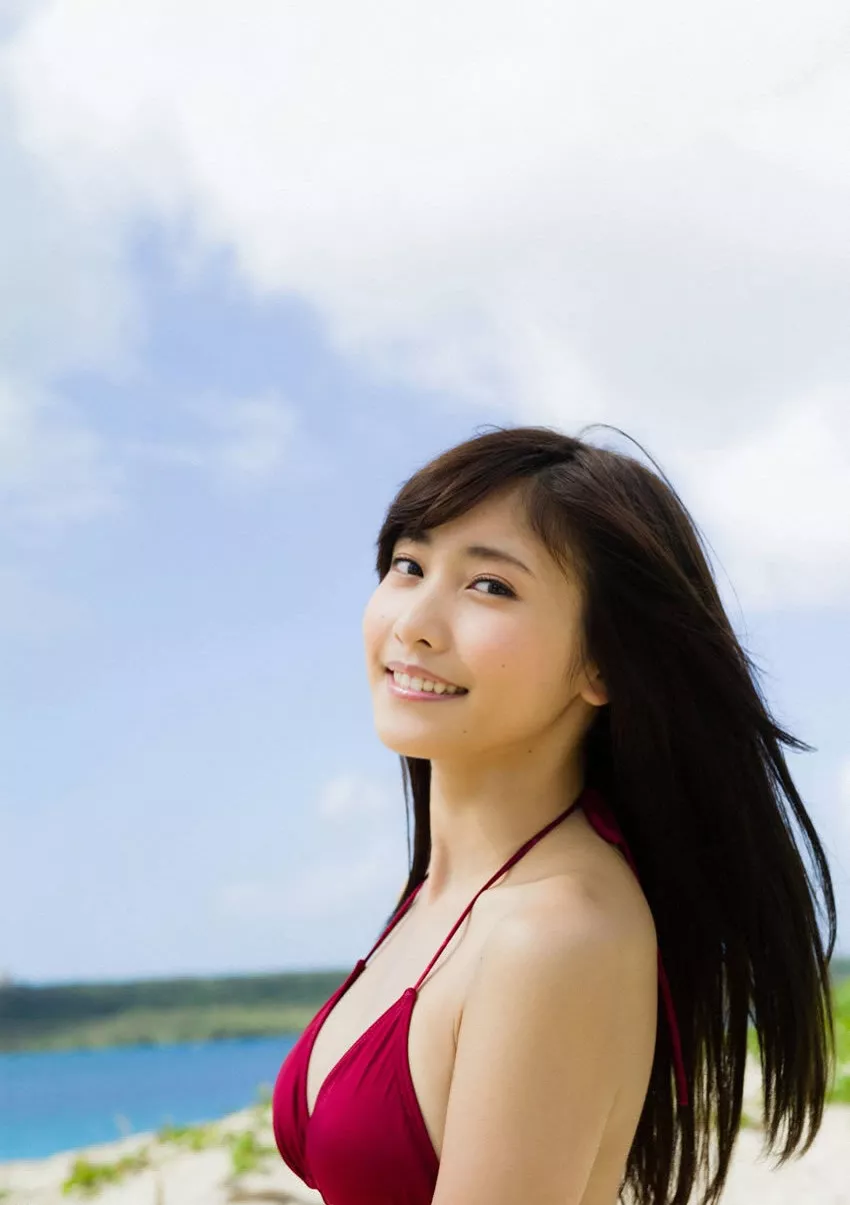 日本人气女优佐野雏子娇俏甜美性感写真30P