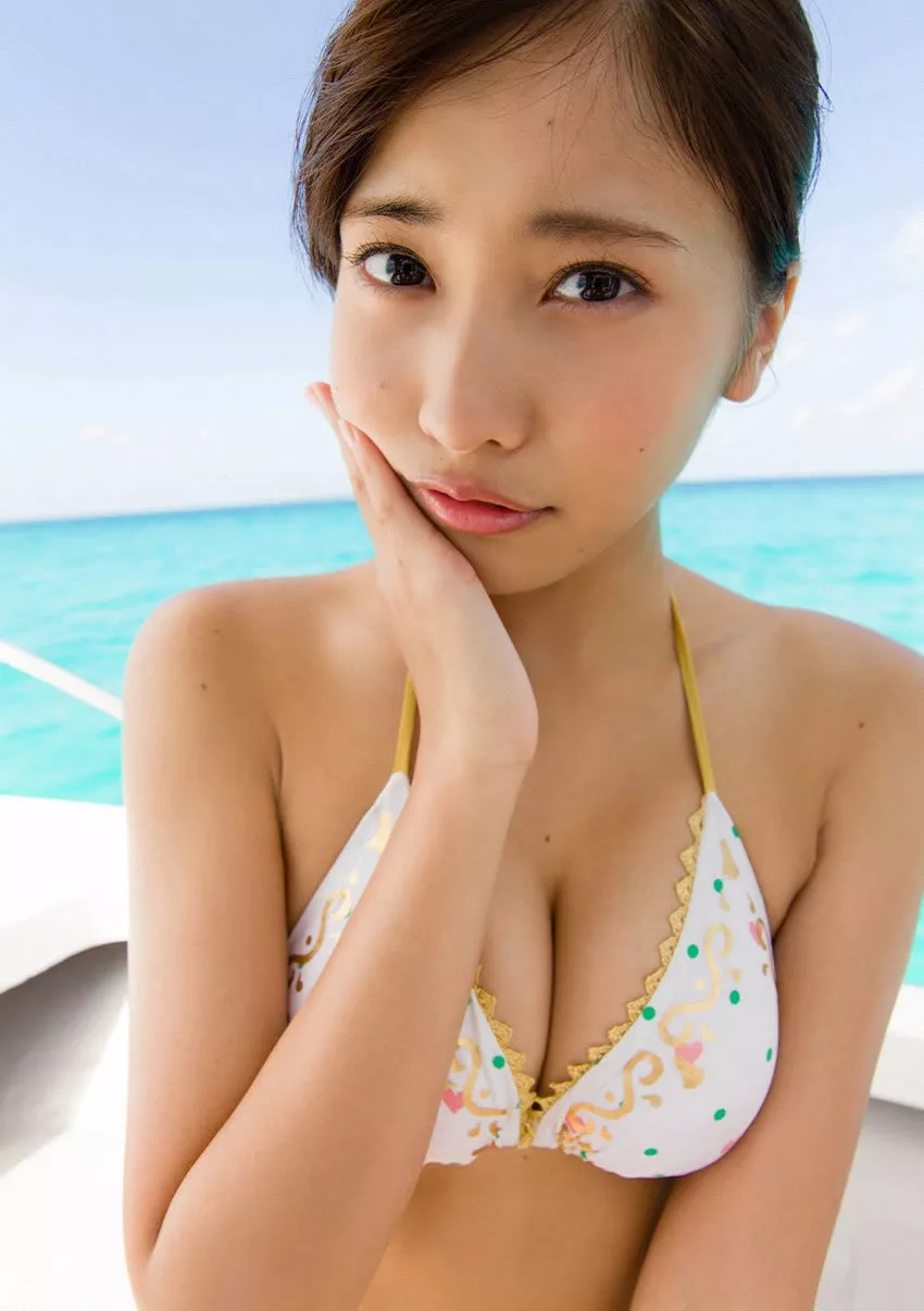 日本人气女优佐野雏子娇俏甜美性感写真30P
