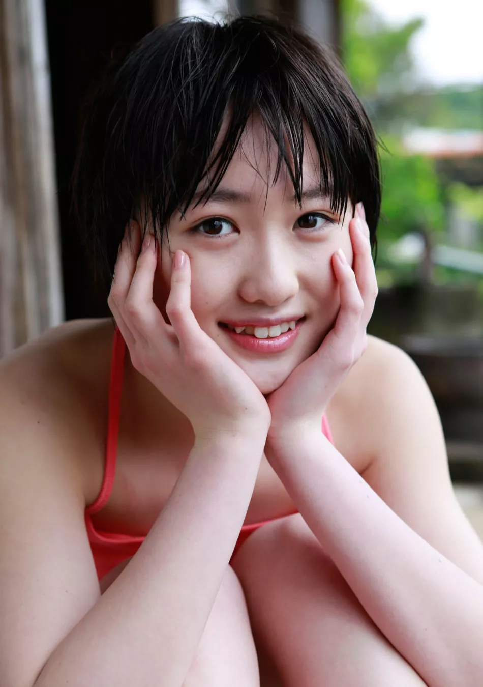 日本16岁少女偶像工藤遥清新短发写真18P