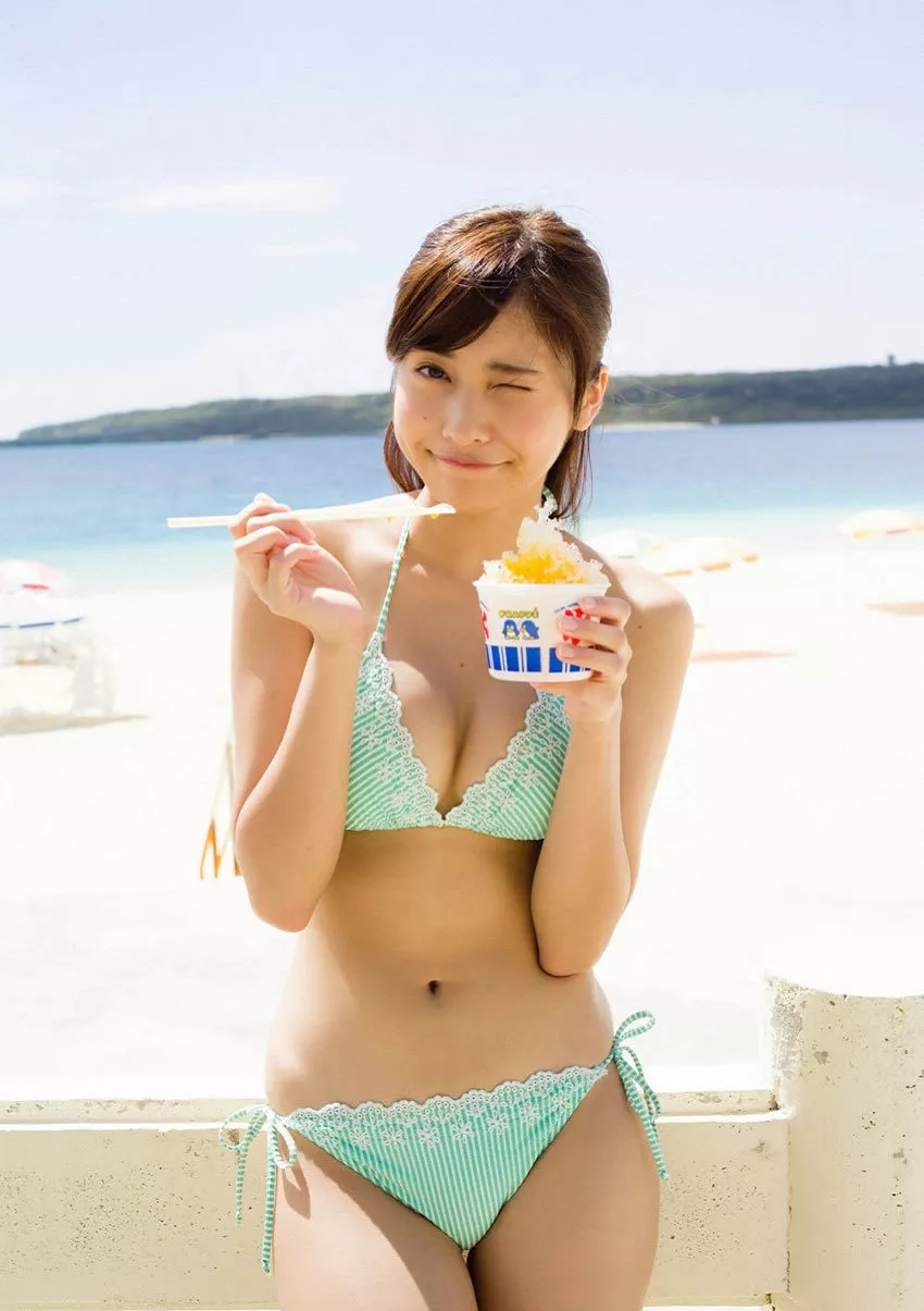 日本人气女优佐野雏子娇俏甜美性感写真30P