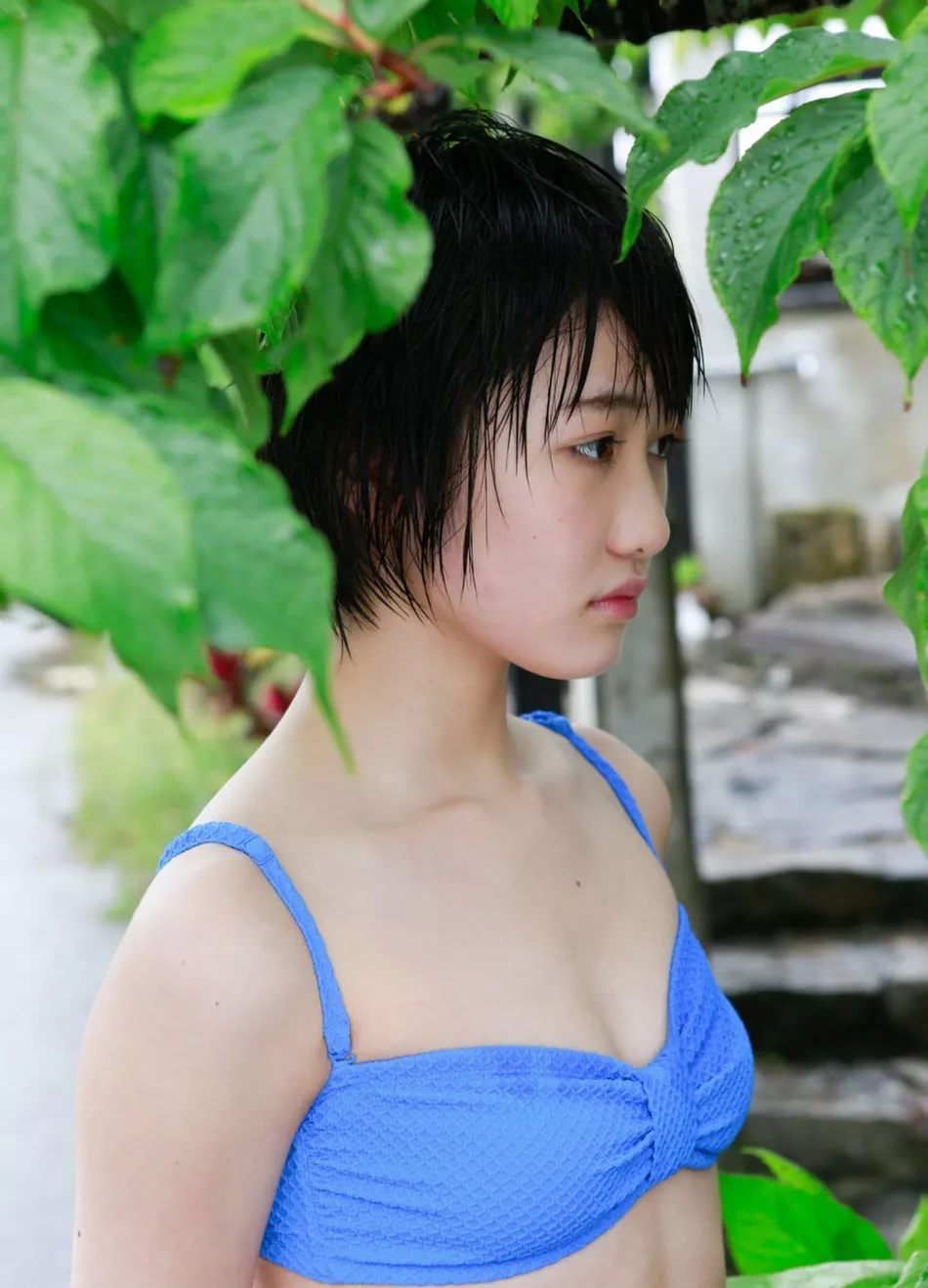 日本16岁少女偶像工藤遥清新短发写真18P