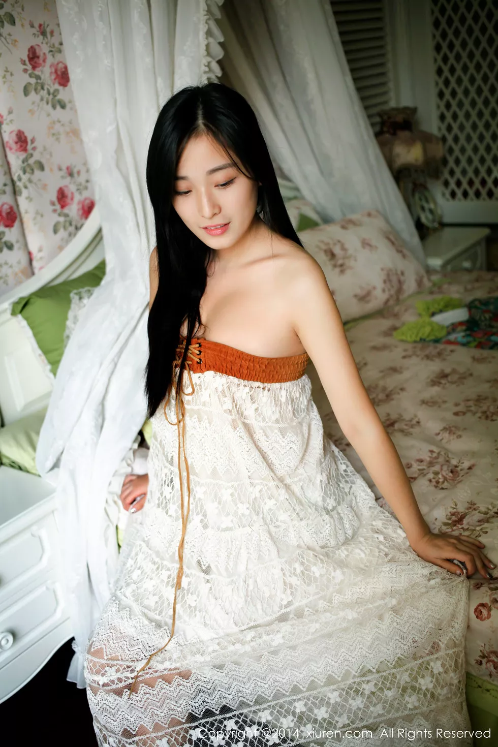 XiuRen第246期_大胸妹子乔伊joy美胸性感内衣系列写真61P