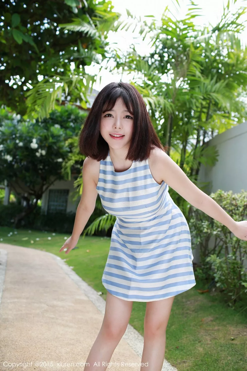 XiuRen第362期_大胸嫩模刘飞儿Faye超薄白沙秀美乳诱惑写真65P