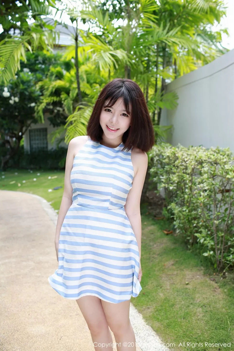 XiuRen第362期_大胸嫩模刘飞儿Faye超薄白沙秀美乳诱惑写真65P