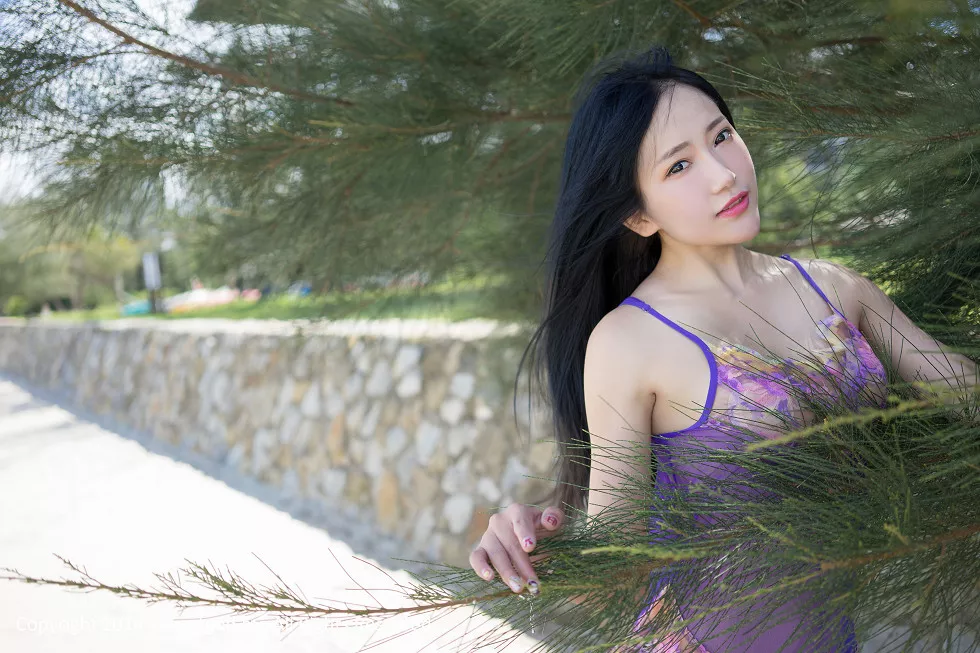 [TGOD推女神]2015.02.03_嫩模杨上萱黑色蕾丝内衣现乳贴极品豪乳诱惑写真50P