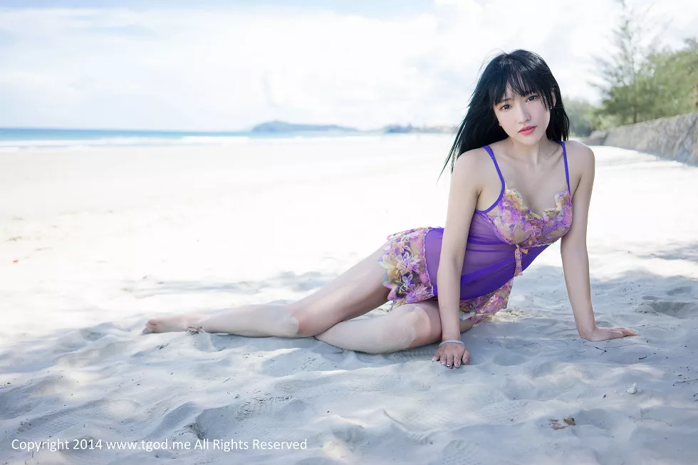 [TGOD推女神]2015.02.03_嫩模杨上萱黑色蕾丝内衣现乳贴极品豪乳诱惑写真50P