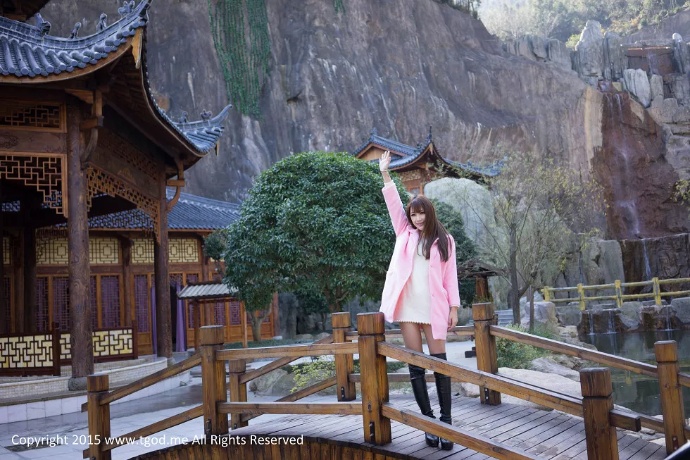 [TGOD推女神]2015.04.23_女神驾到之Akiki朱若慕武义牛头山温泉写真51P