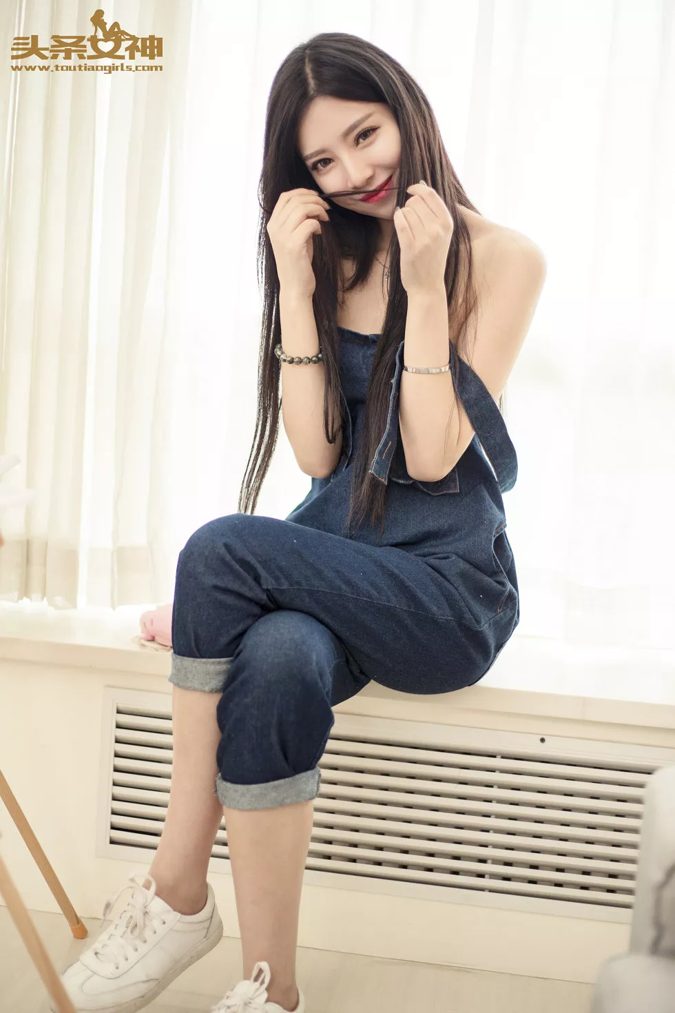 [Toutiao头条女神]No.021_油画小美女coco半裸上身迷人美乳写真41P