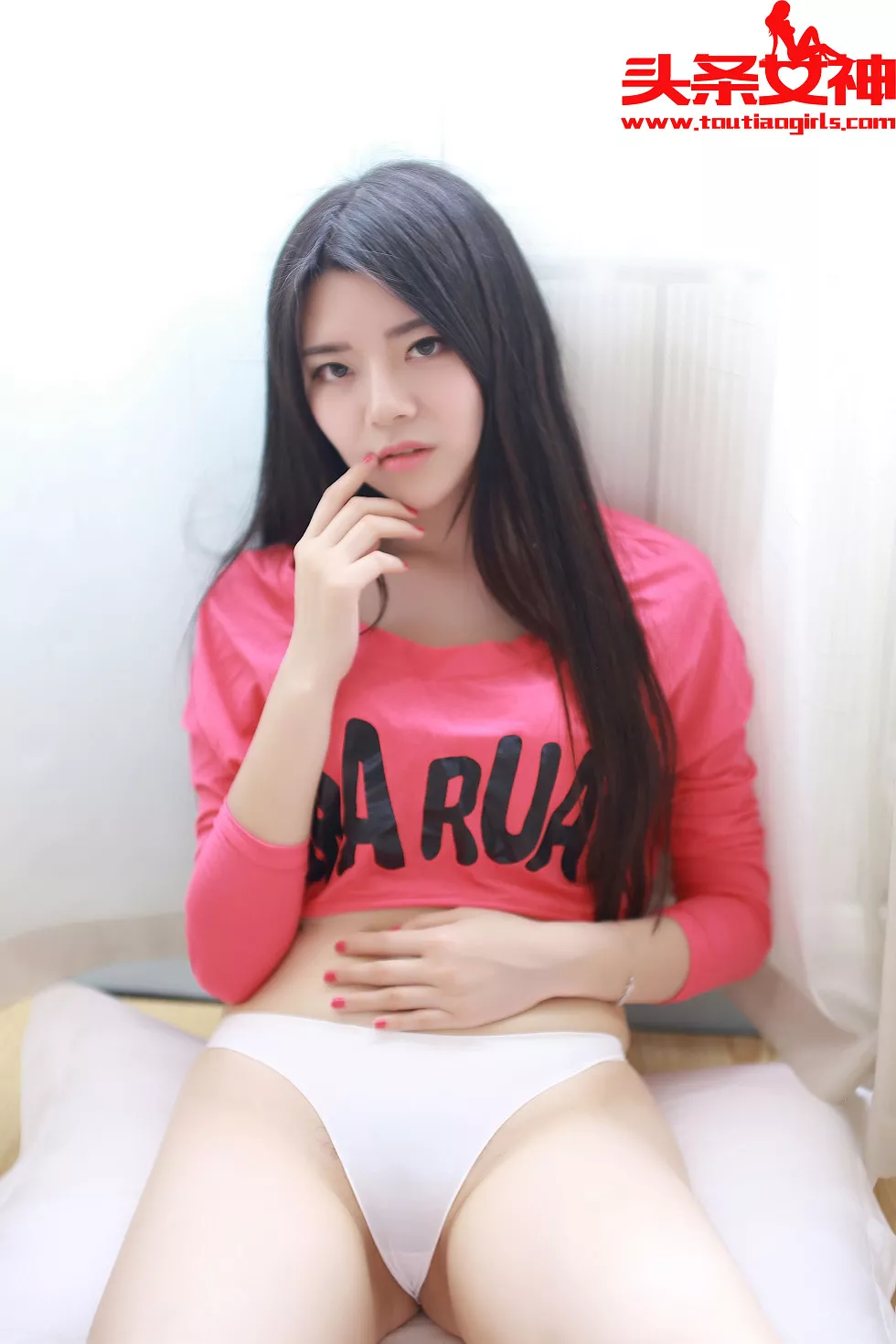[Toutiao头条女神]No.058_嫩模婧婧娇羞清纯学妹白色内衣完美身材性感写真51P