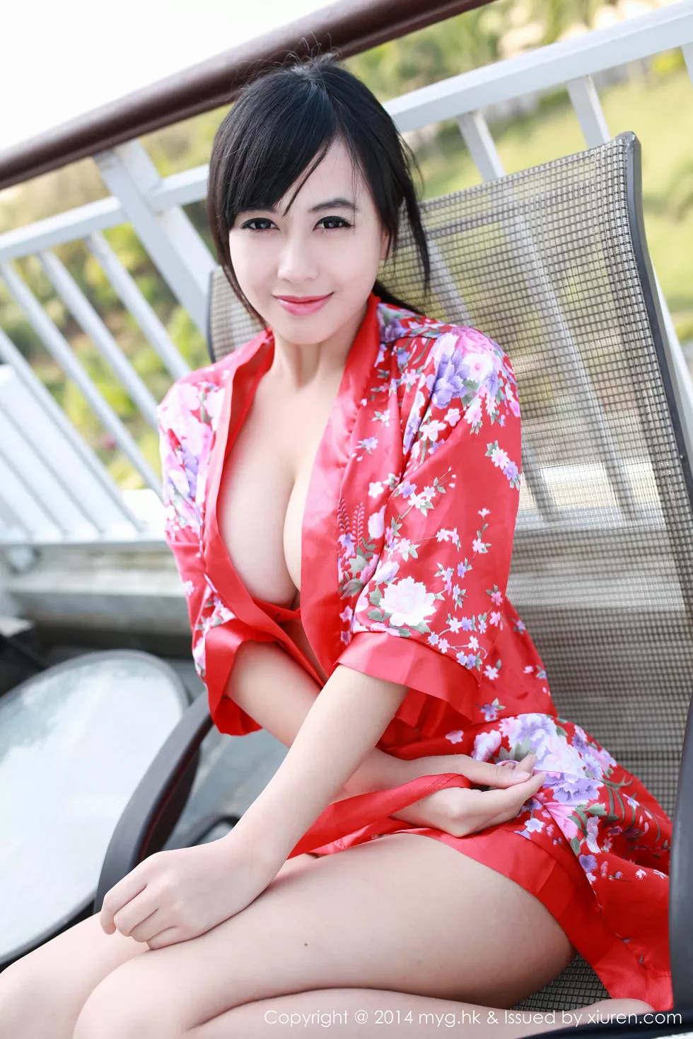 [MyGirl美媛馆]Vol.033_嫩模黄可christine红色情趣睡裙真空秀豪乳性感写真69P