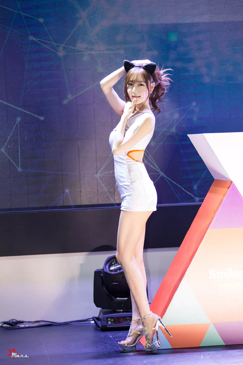 韩国赛车女郎崔瑟琪完美身材童颜巨乳海量诱惑写真339P