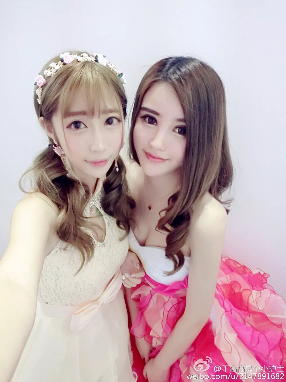 嫩模丁高高是个小护士性感自拍美图微博写真150P