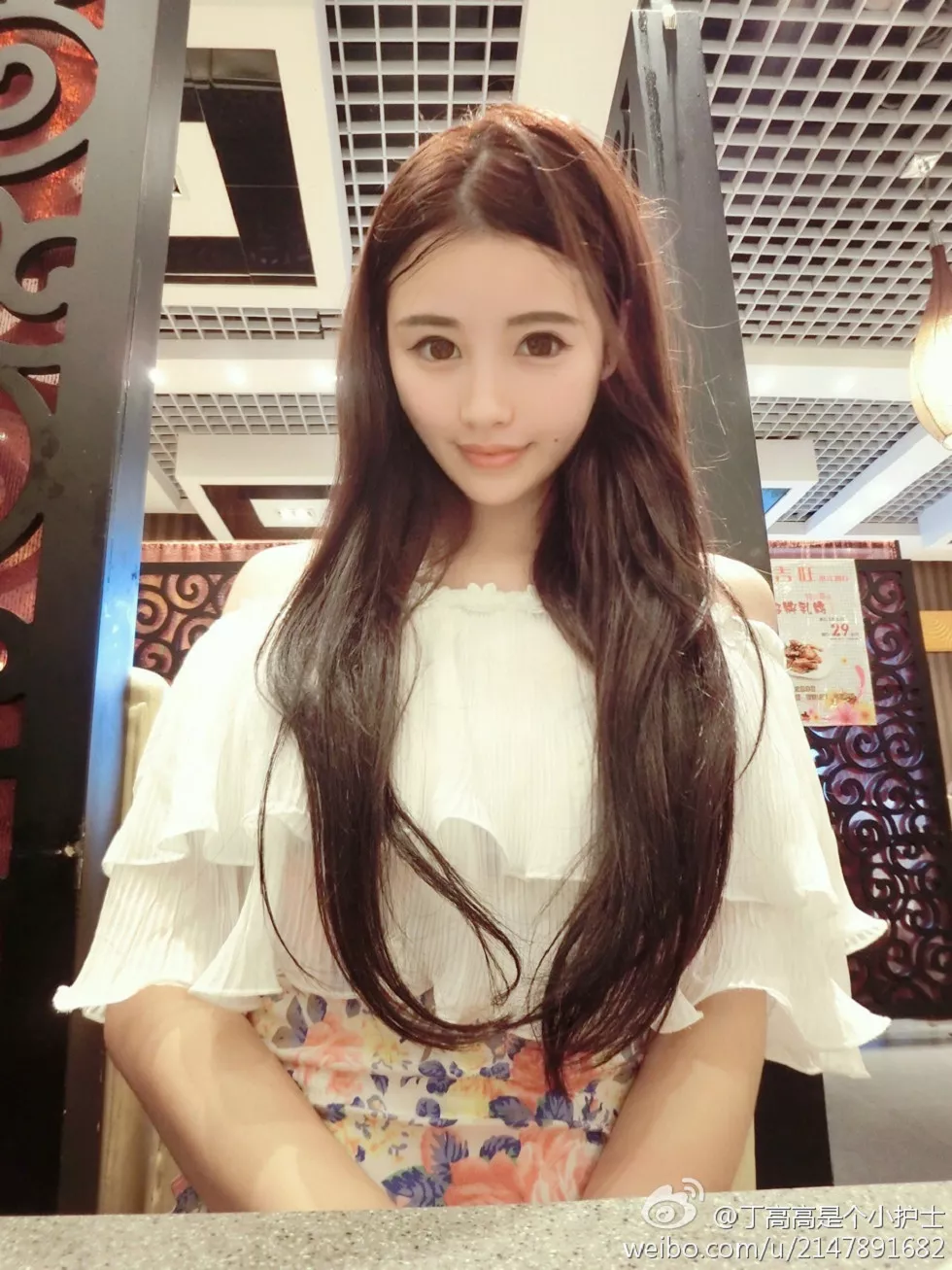 嫩模丁高高是个小护士性感自拍美图微博写真150P