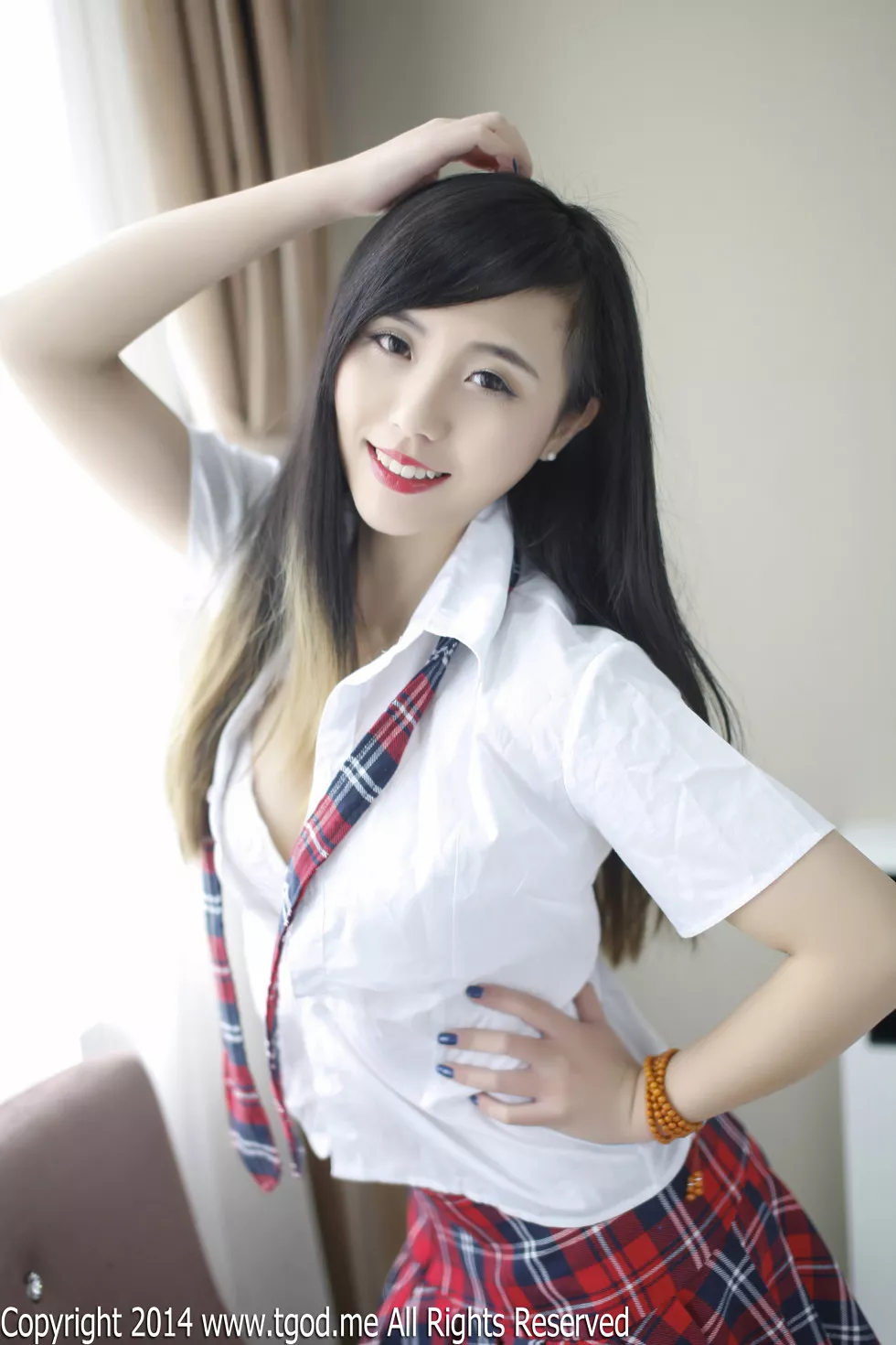 [TGOD推女神]2014.12.23_嫩模谢忱倬红纱吊带睡衣黑色蕾丝内裤诱惑写真133P