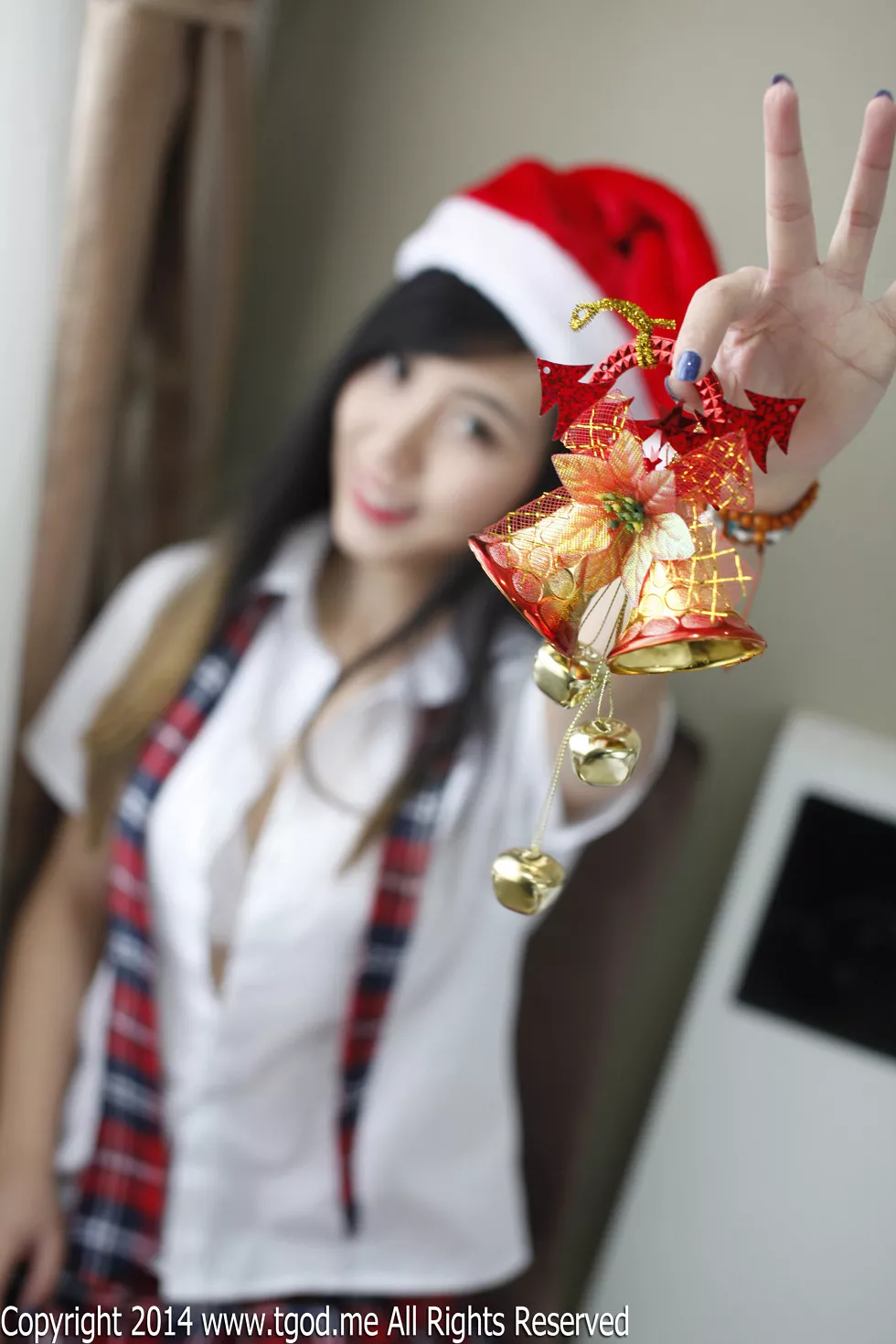[TGOD推女神]2014.12.23_嫩模谢忱倬红纱吊带睡衣黑色蕾丝内裤诱惑写真133P