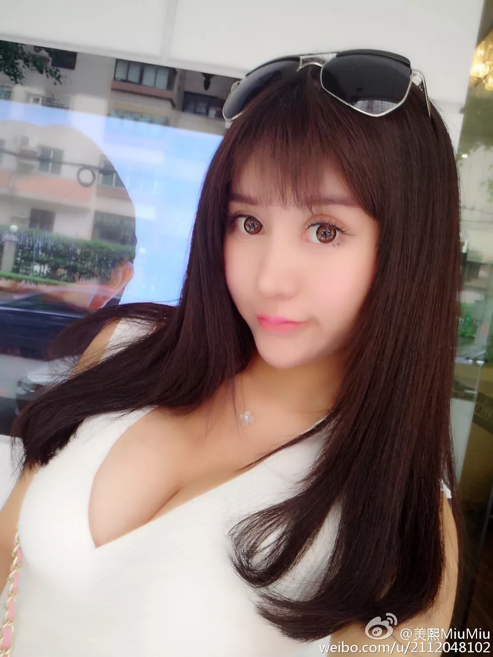混血嫩模美熙MiuMiu完美身材火辣喷血大尺度微博写真456P