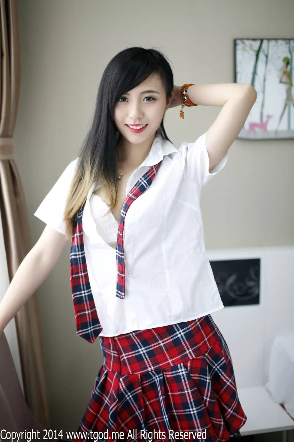 [TGOD推女神]2014.12.23_嫩模谢忱倬红纱吊带睡衣黑色蕾丝内裤诱惑写真133P