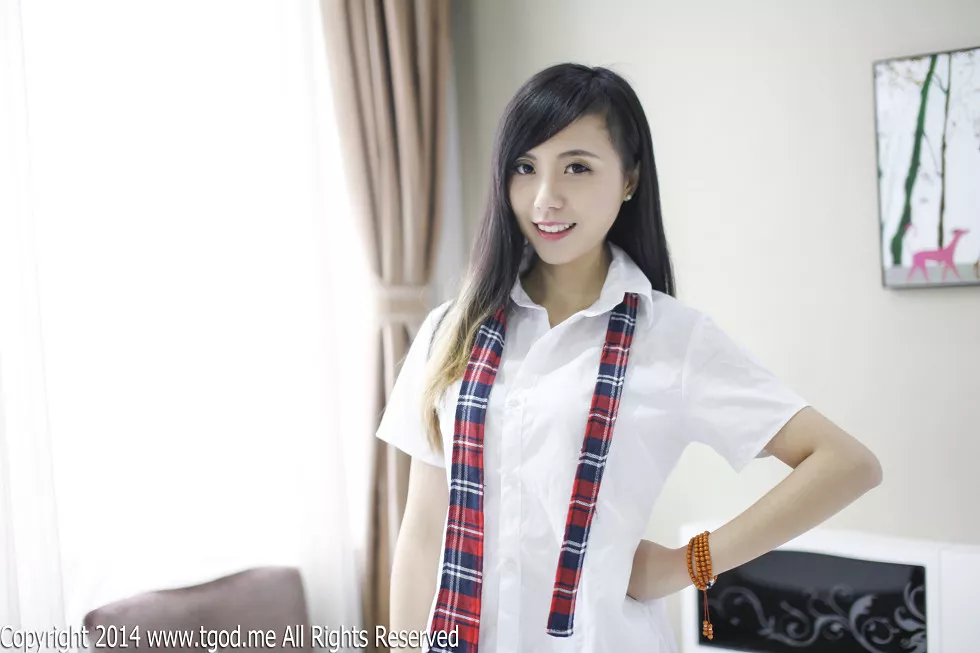 [TGOD推女神]2014.12.23_嫩模谢忱倬红纱吊带睡衣黑色蕾丝内裤诱惑写真133P