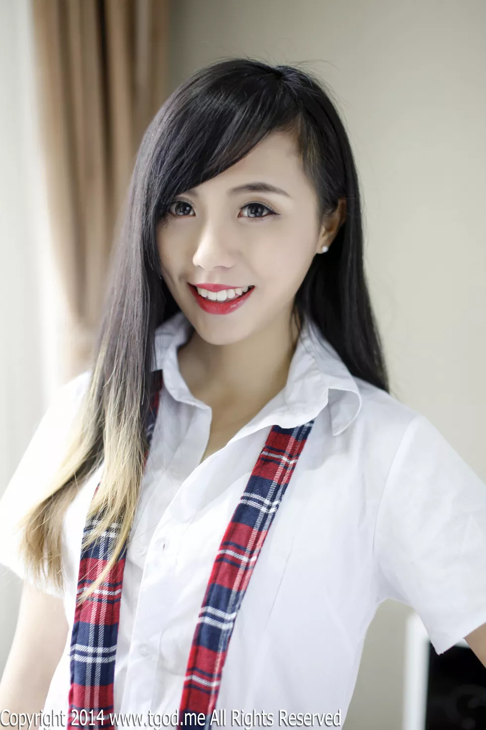 [TGOD推女神]2014.12.23_嫩模谢忱倬红纱吊带睡衣黑色蕾丝内裤诱惑写真133P