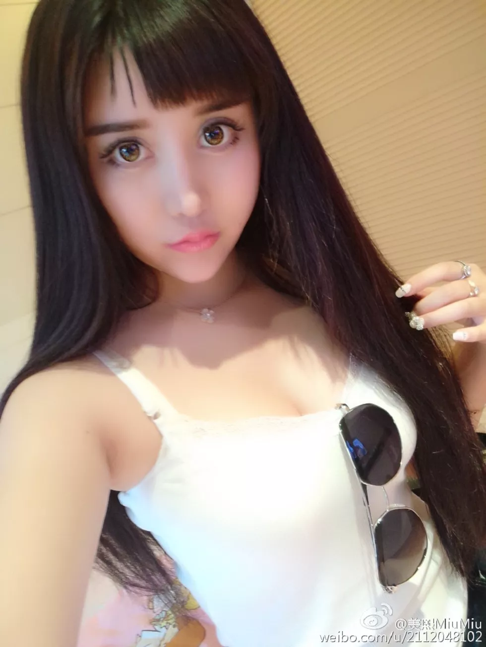 混血嫩模美熙MiuMiu完美身材火辣喷血大尺度微博写真456P