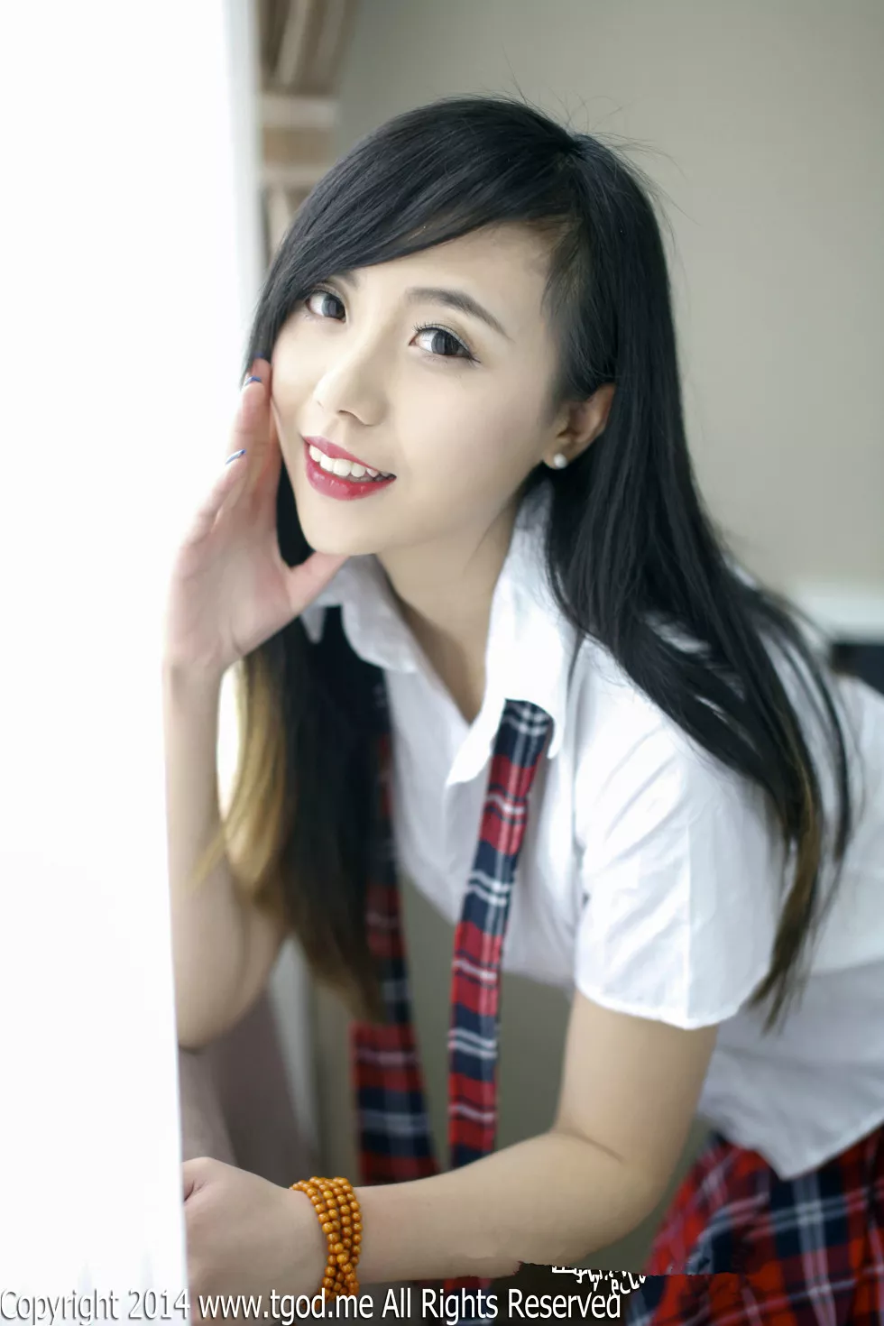 [TGOD推女神]2014.12.23_嫩模谢忱倬红纱吊带睡衣黑色蕾丝内裤诱惑写真133P