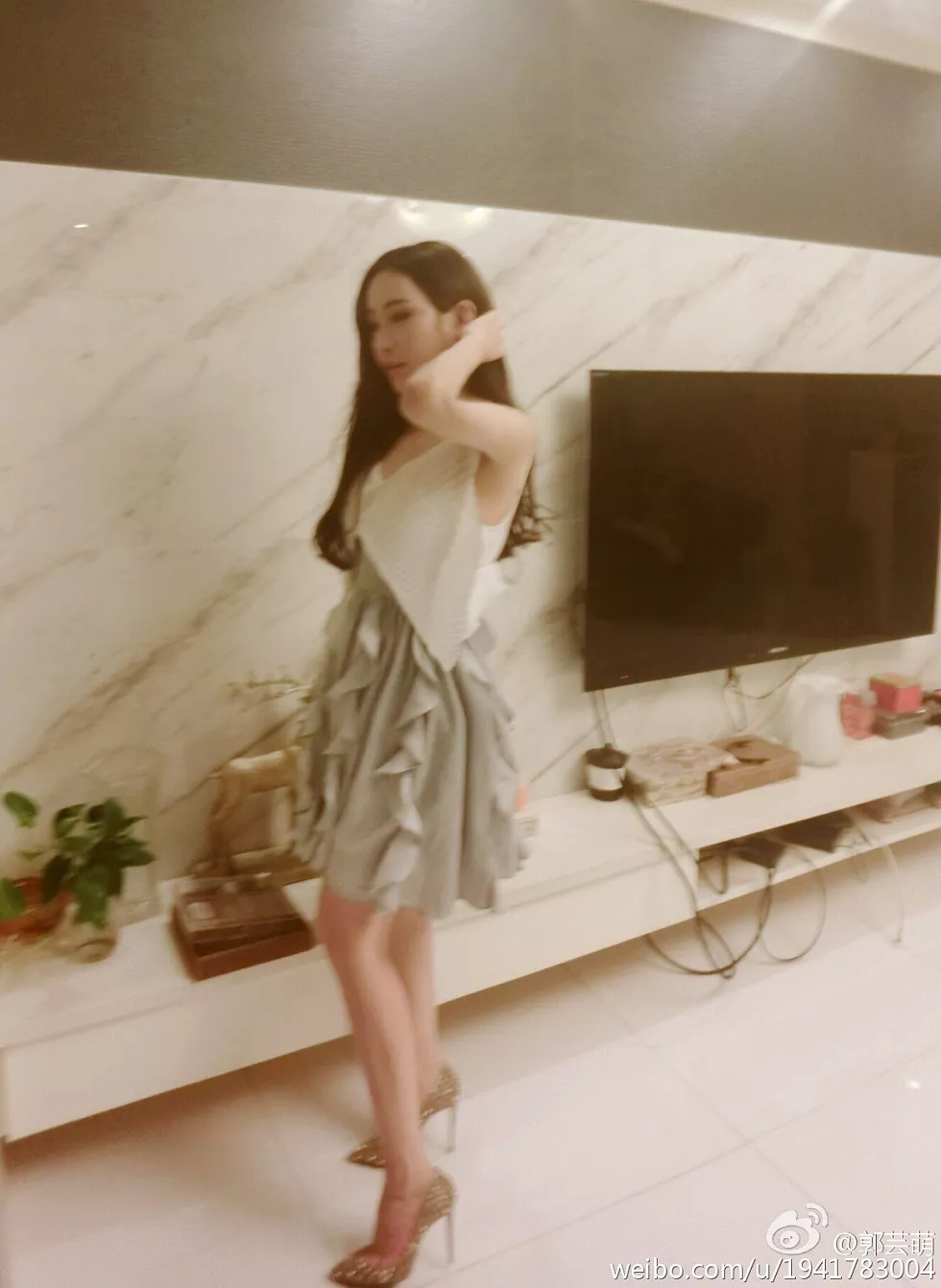美女嫩模郭芸萌性感自拍美图写真微博合集270P