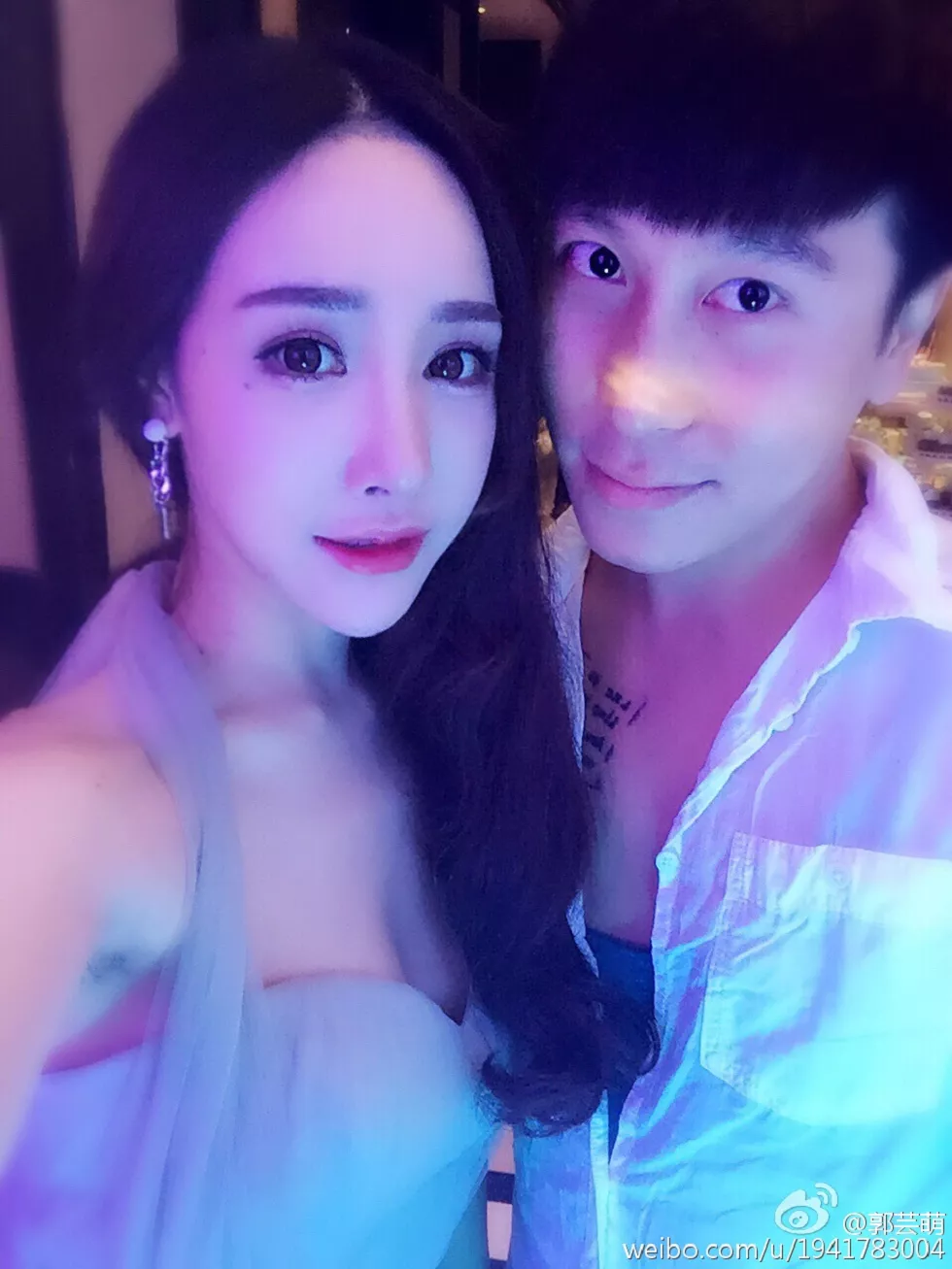 美女嫩模郭芸萌性感自拍美图写真微博合集270P