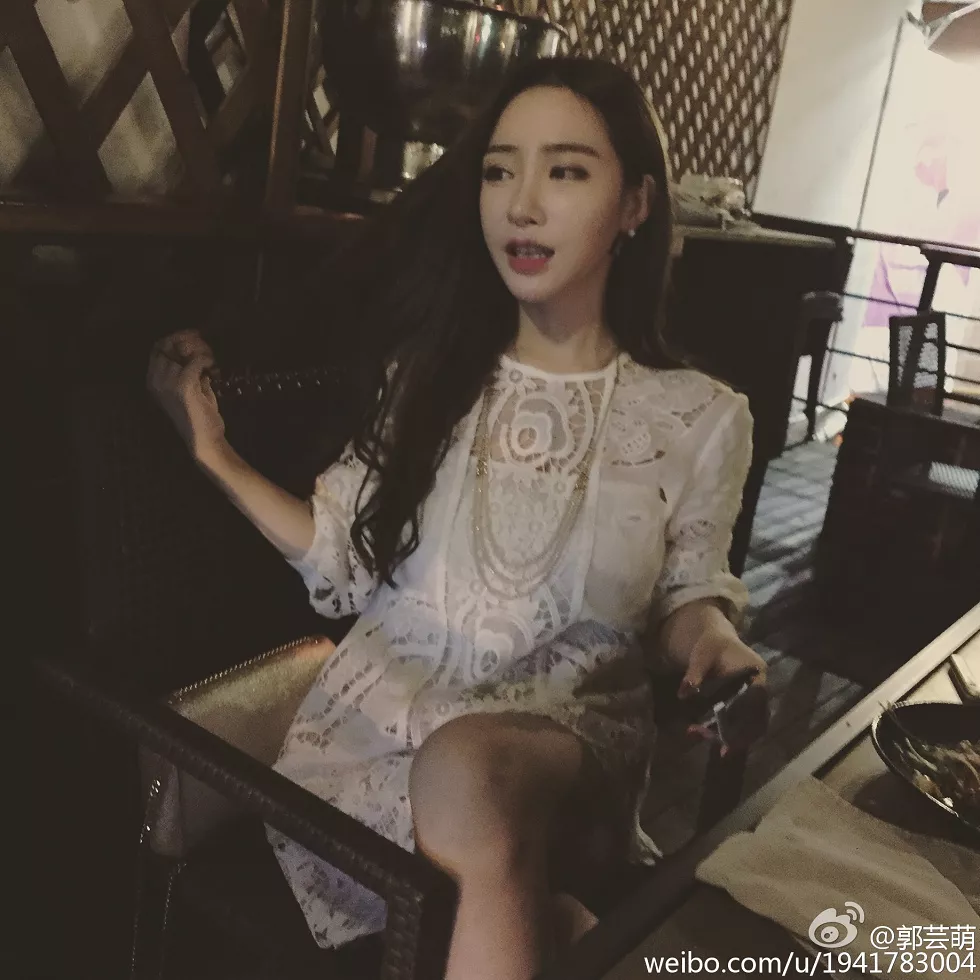 美女嫩模郭芸萌性感自拍美图写真微博合集270P