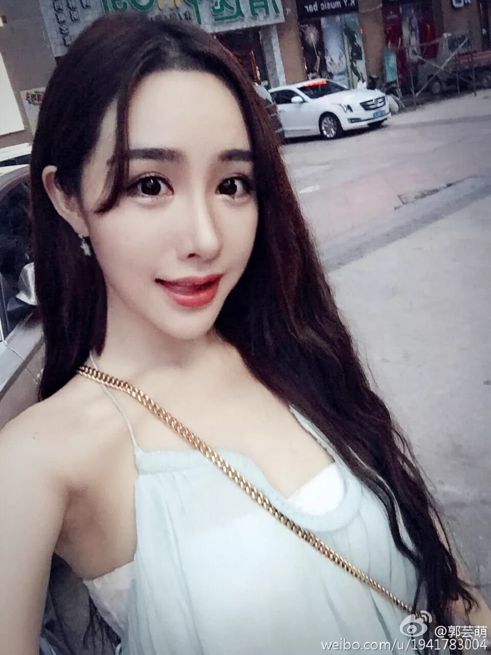 美女嫩模郭芸萌性感自拍美图写真微博合集270P