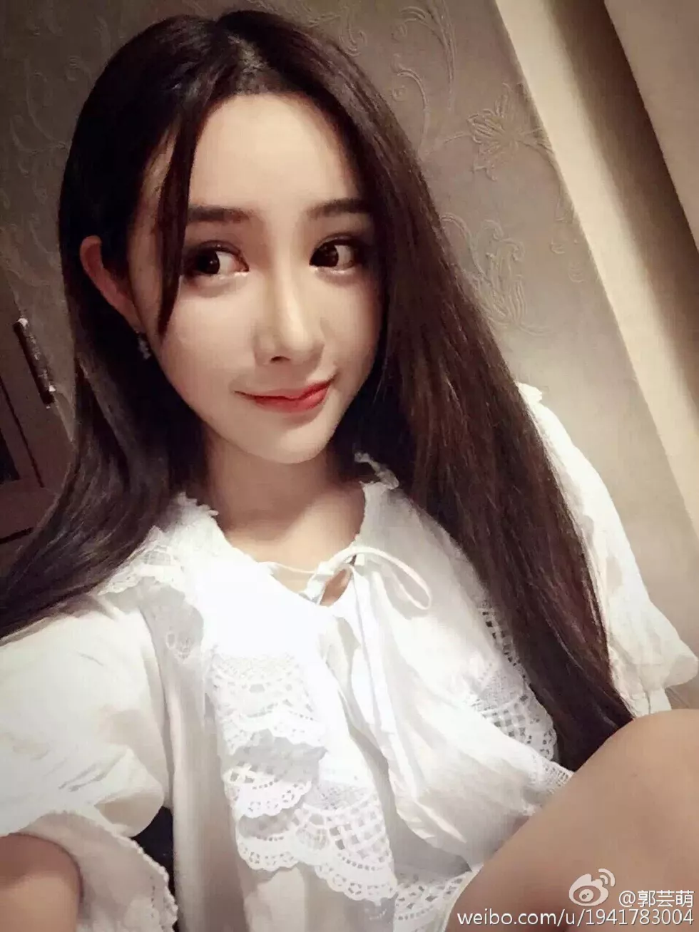 美女嫩模郭芸萌性感自拍美图写真微博合集270P