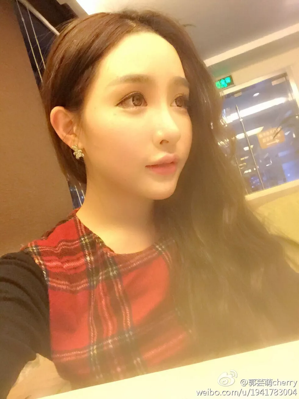 美女嫩模郭芸萌性感自拍美图写真微博合集270P