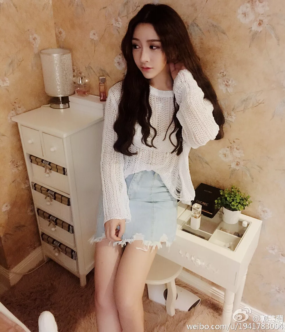 美女嫩模郭芸萌性感自拍美图写真微博合集270P