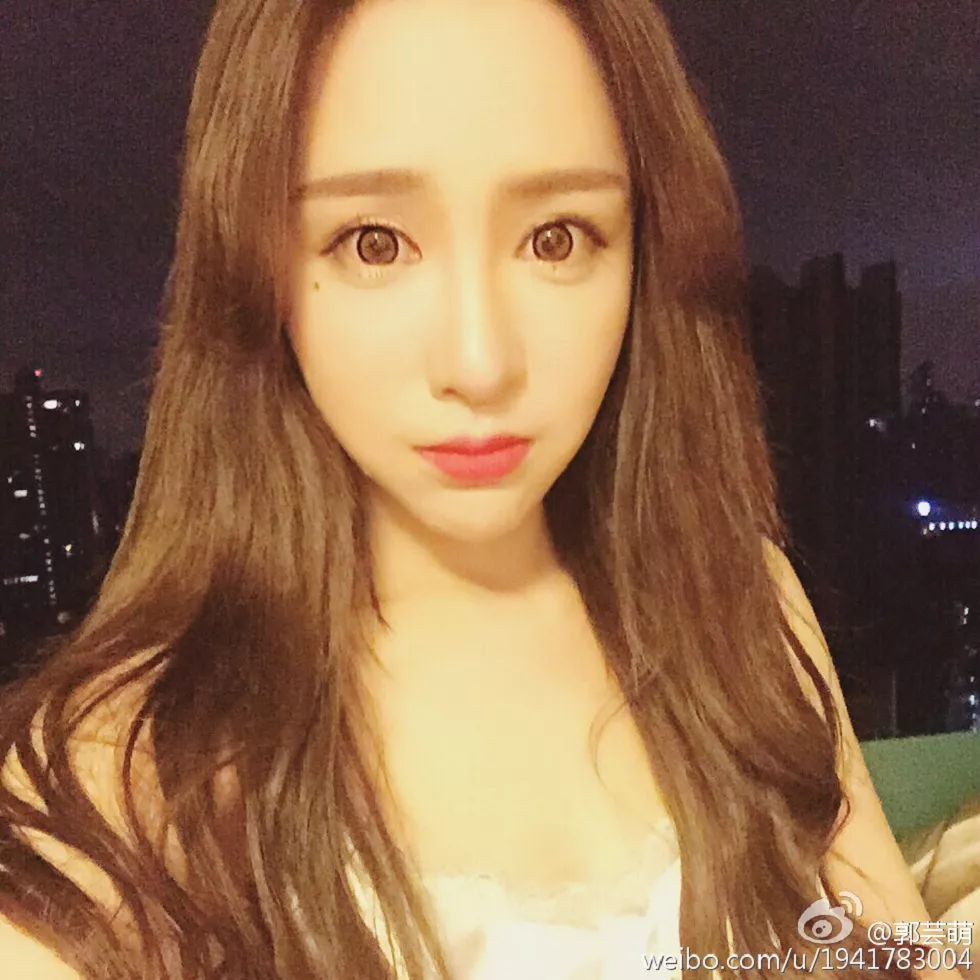 美女嫩模郭芸萌性感自拍美图写真微博合集270P