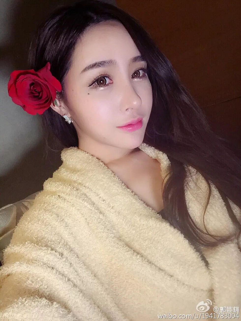 美女嫩模郭芸萌性感自拍美图写真微博合集270P