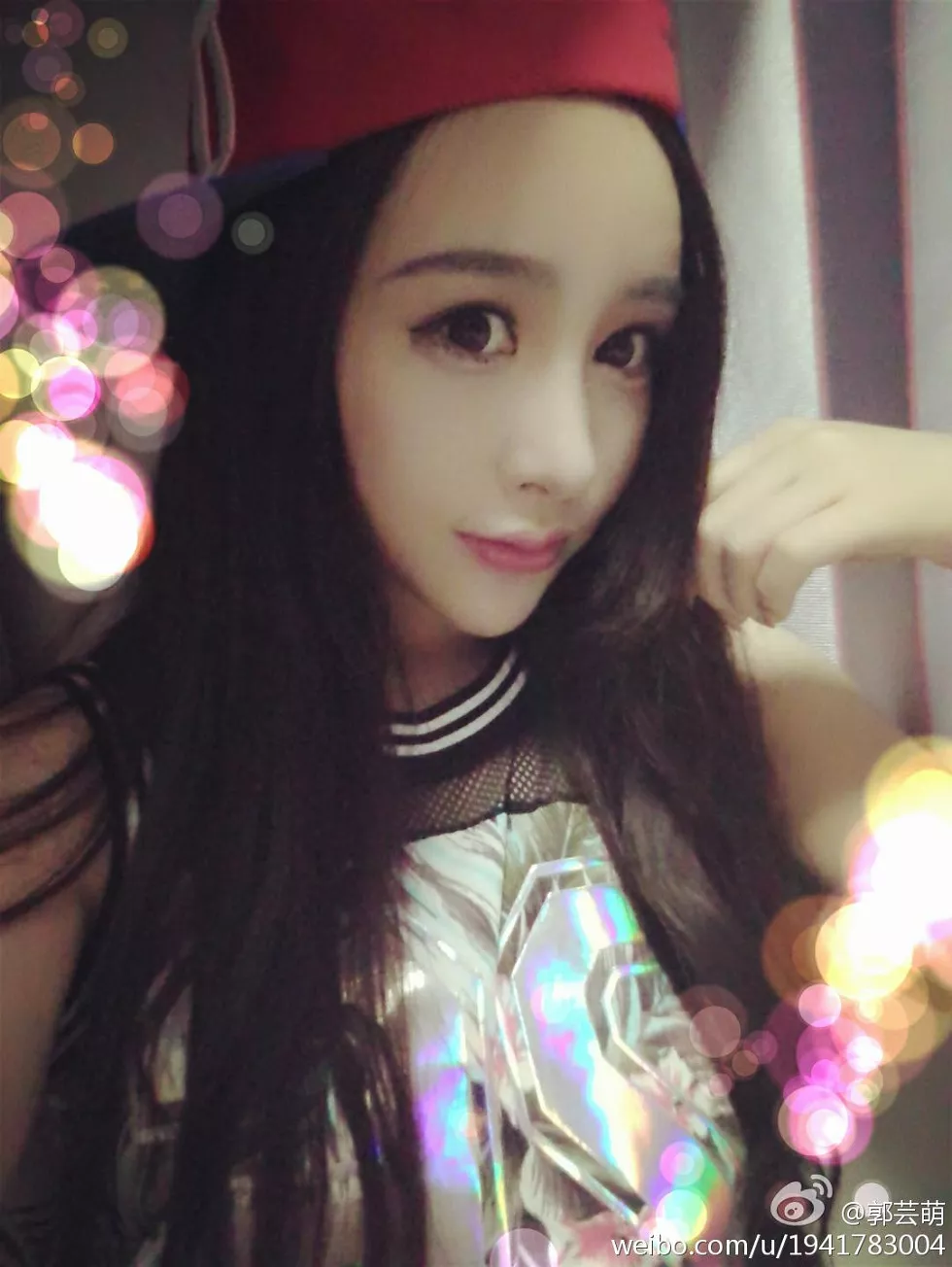 美女嫩模郭芸萌性感自拍美图写真微博合集270P