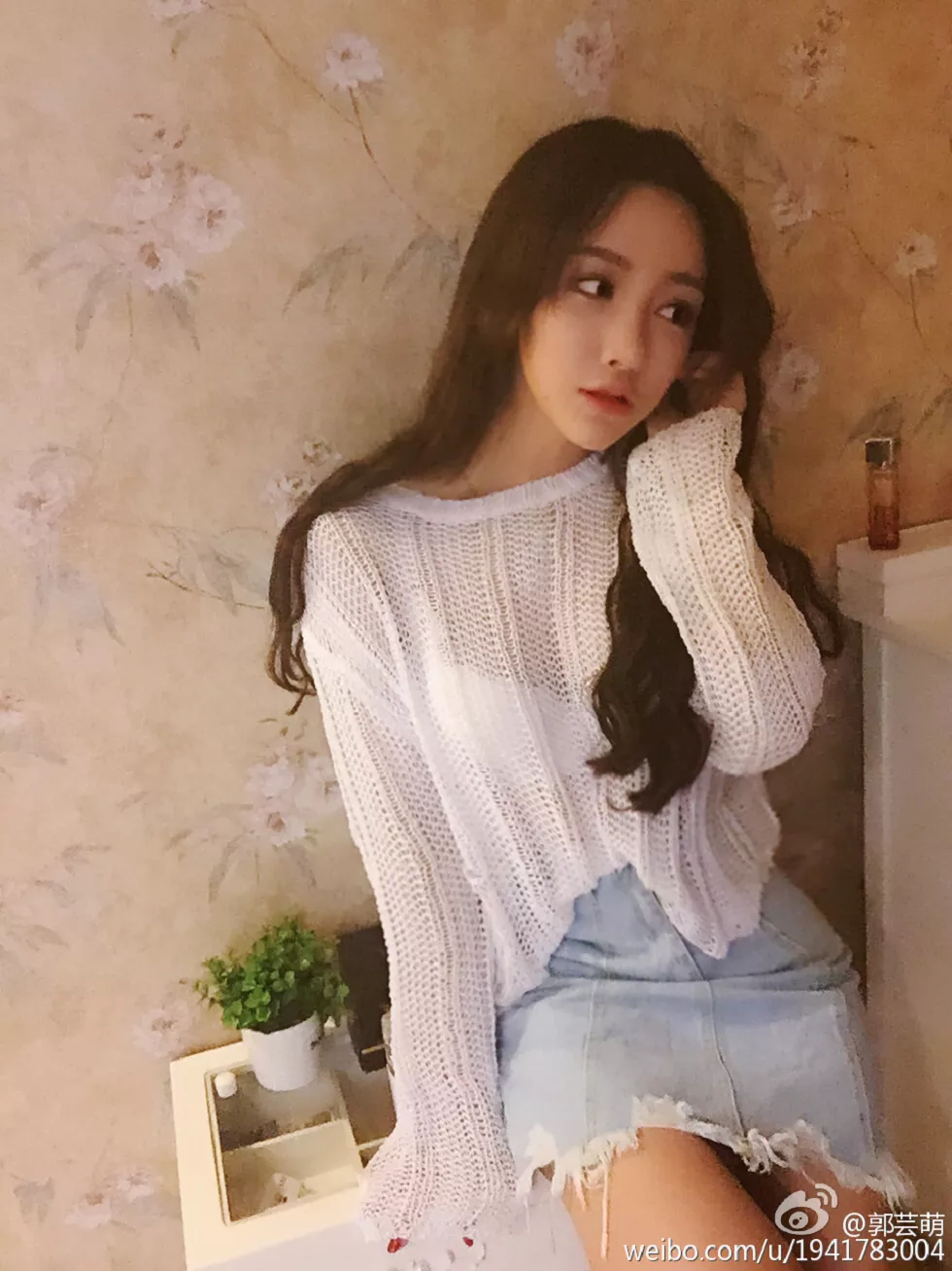 美女嫩模郭芸萌性感自拍美图写真微博合集270P