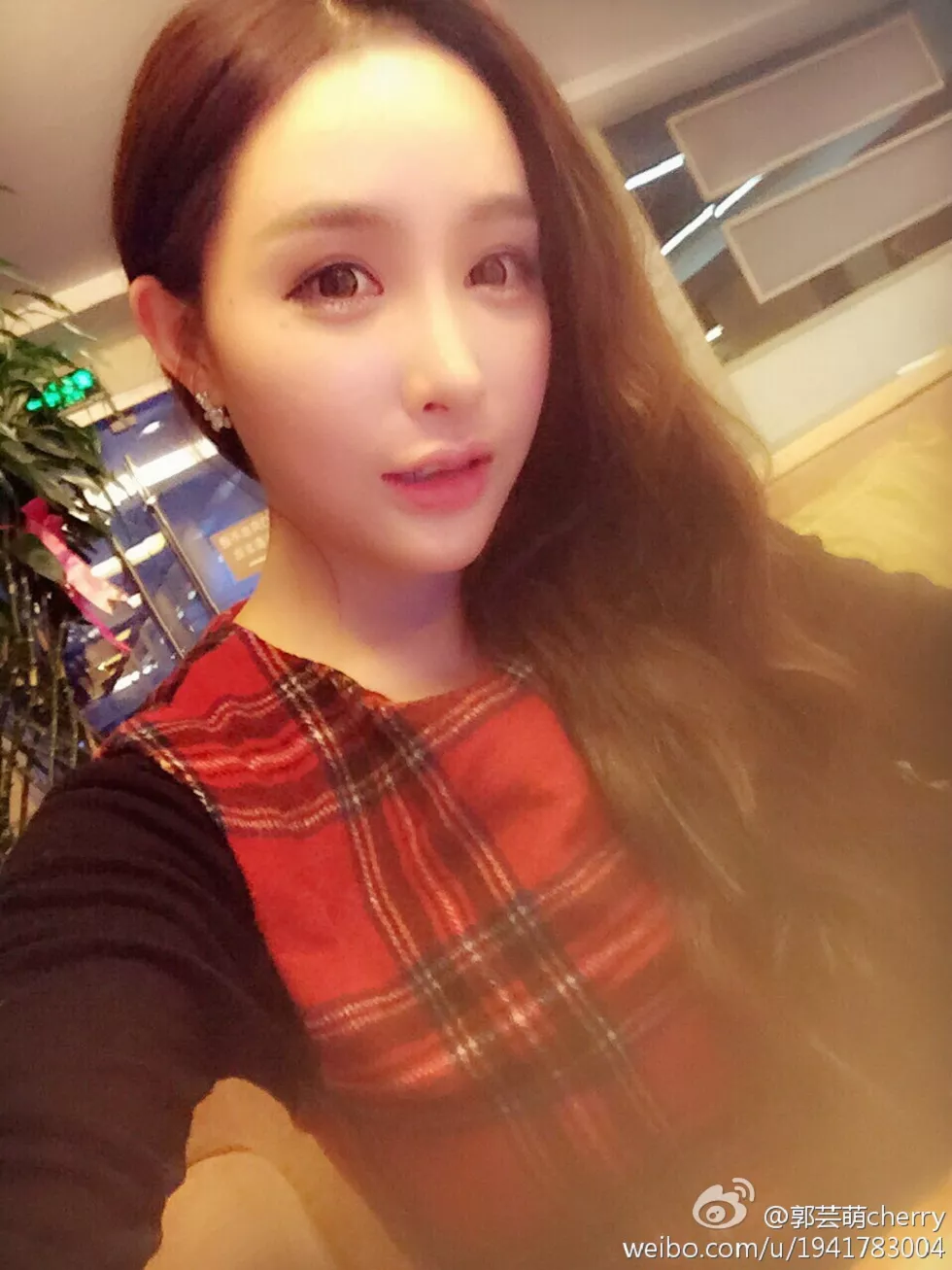 美女嫩模郭芸萌性感自拍美图写真微博合集270P
