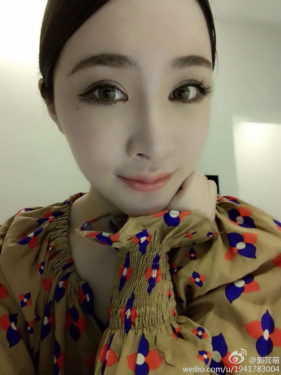 美女嫩模郭芸萌性感自拍美图写真微博合集270P