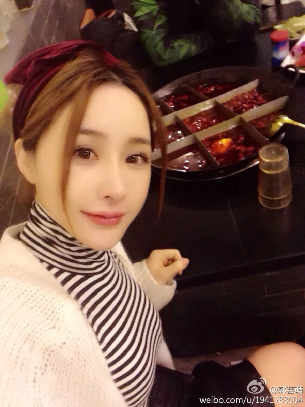 美女嫩模郭芸萌性感自拍美图写真微博合集270P