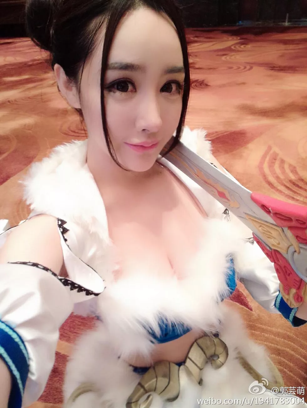 美女嫩模郭芸萌性感自拍美图写真微博合集270P