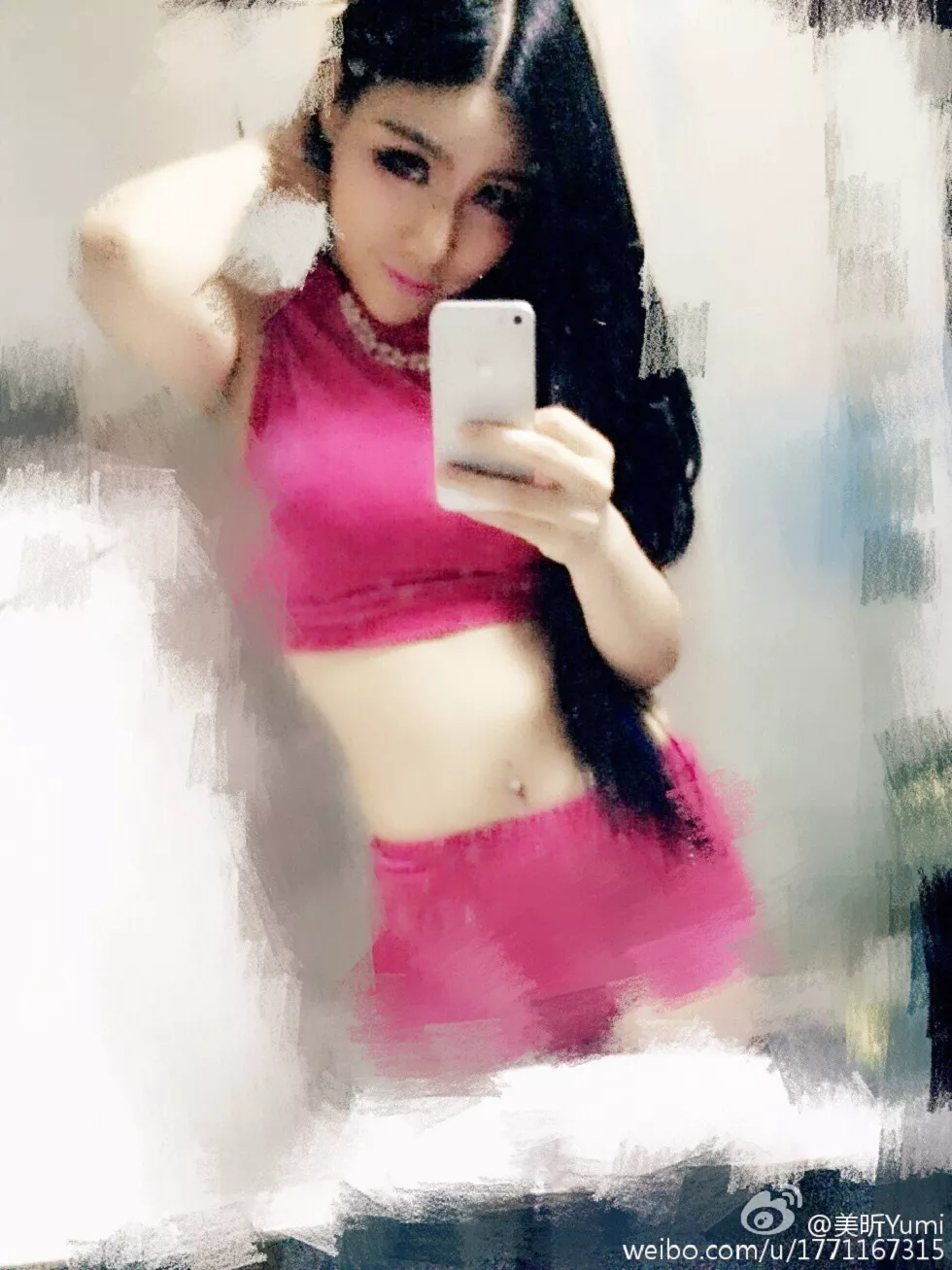 嫩模美昕Yumi完美身材白嫩肌肤海量微博写真255P