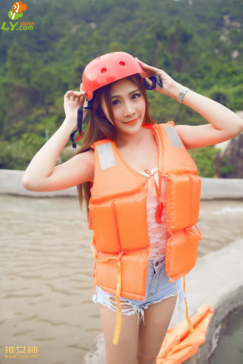 [TGOD推女神]2014.12.25_嫩模Nono颖儿温泉水中性感比基尼系列写真63P
